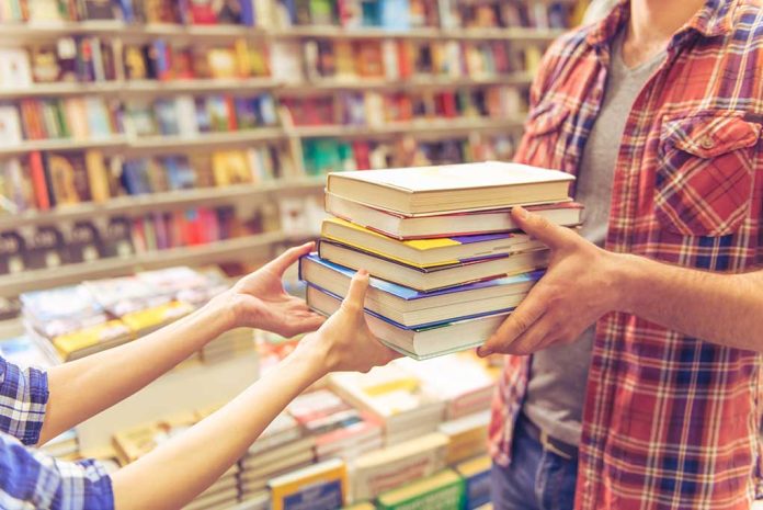 Teachers' Union President Apologizes for Spreading Misinformation Teachers' Union President Apologizes for Spreading Misinformation