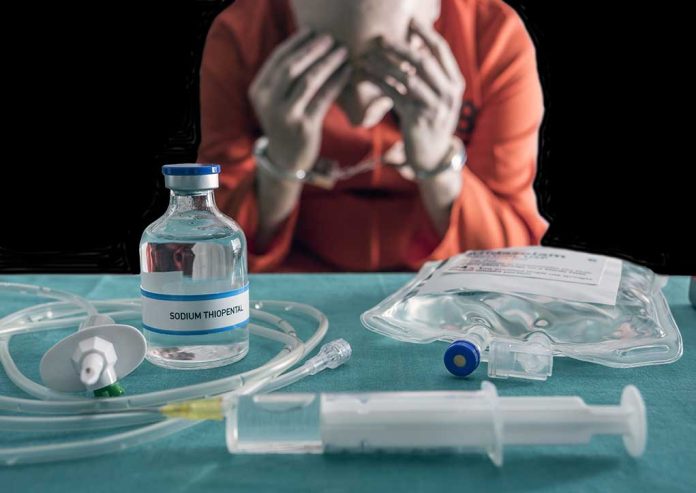Prisoner,Handcuffed,To,Death,By,Lethal,Injection,,Vial,With,Sodium