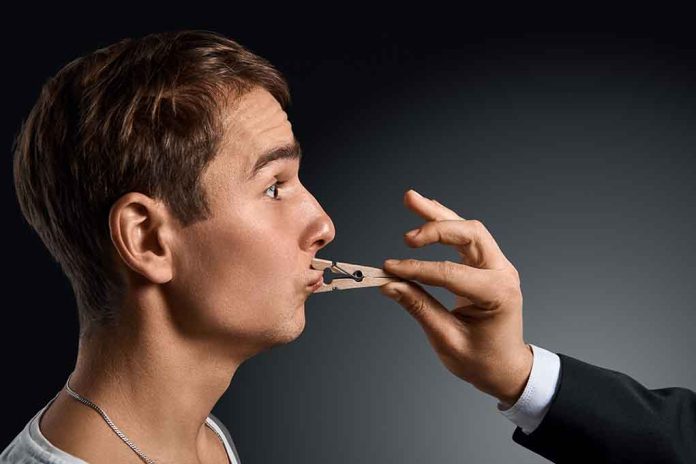 shutterstock_1696812784