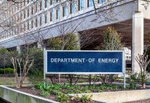 Department of Energy sign outside a government building