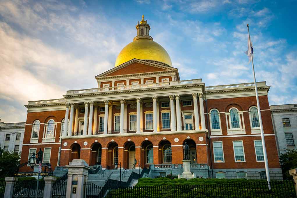 Building with golden dome and columns.