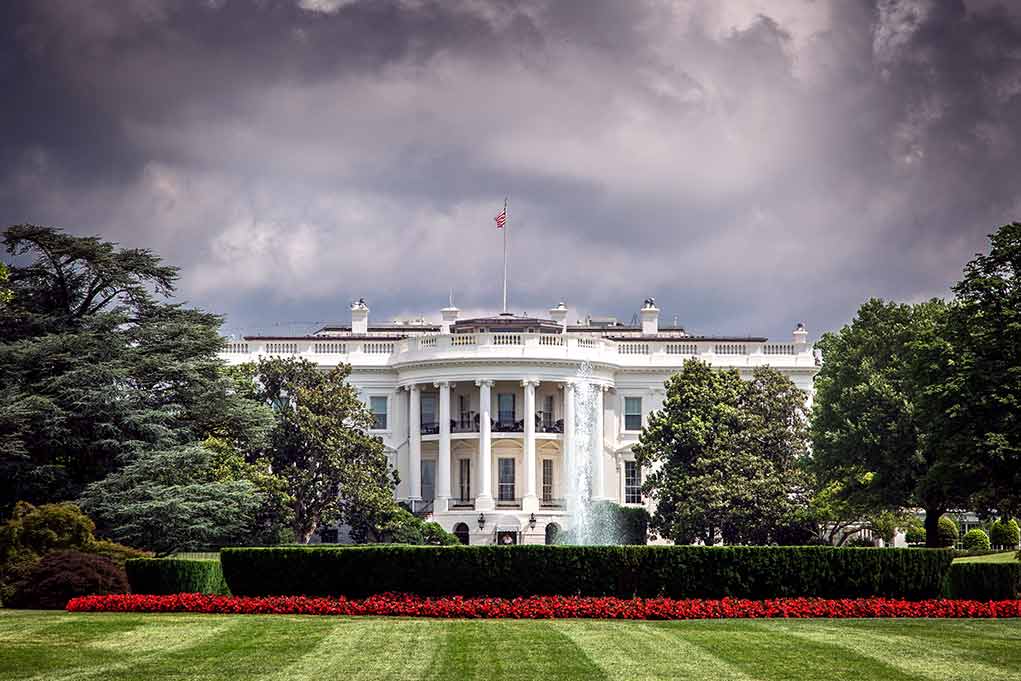 562939351 featured image White House front view with dark clouds above